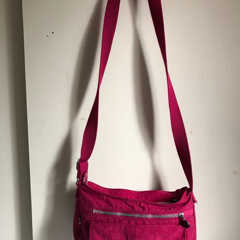 Kipling Cross Body - Picture 3 of 8